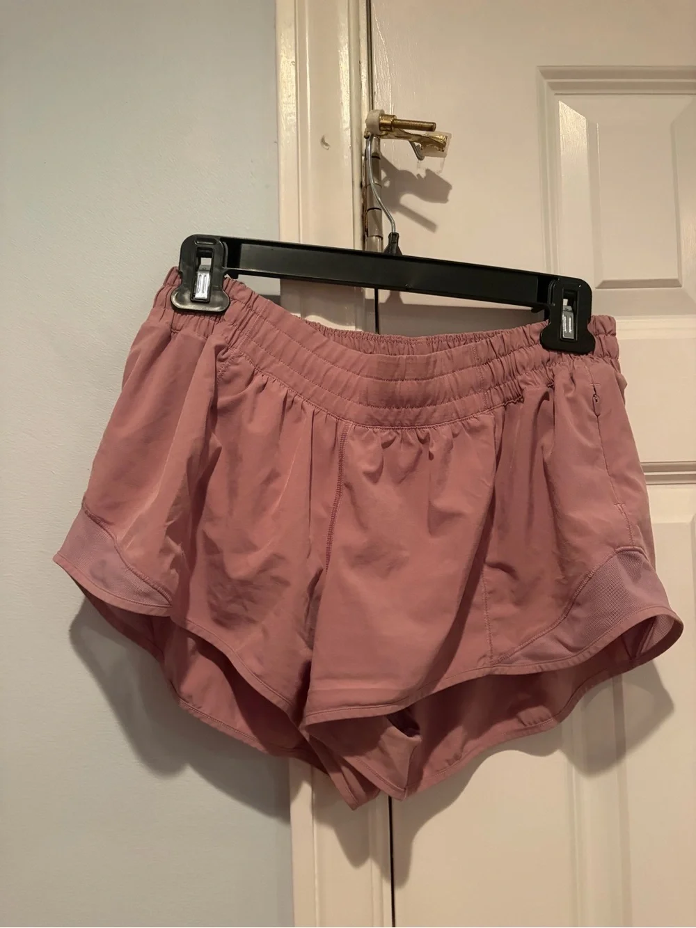 lululemon athletica Dusty Rose Running Shorts - Picture 1 of 2